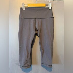Lululemon Wunder Under Hi-Rise 1/2 Tight 17"